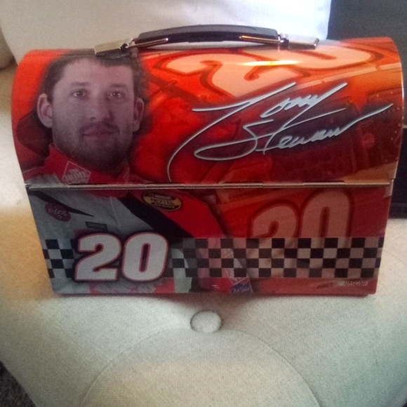 TONY STEWART #20 NASCAR LUNCH BOX - Picture 1 of 1